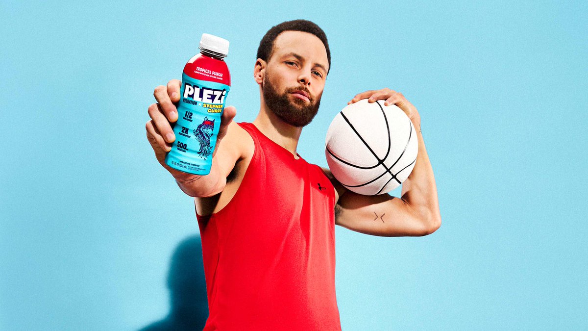 neilaspert_27's tweet photo. Stephen Curry and Michelle Obama team up to release their new hydration drink, “PLEZi”. The drink was released to be a vegan healthy alternative for kids and to higher standards for how drinks should be released and marketed. #PLEZi #Sports #Obama #DemocraticParty #StephenCurry https://t.co/lHdb35e24C