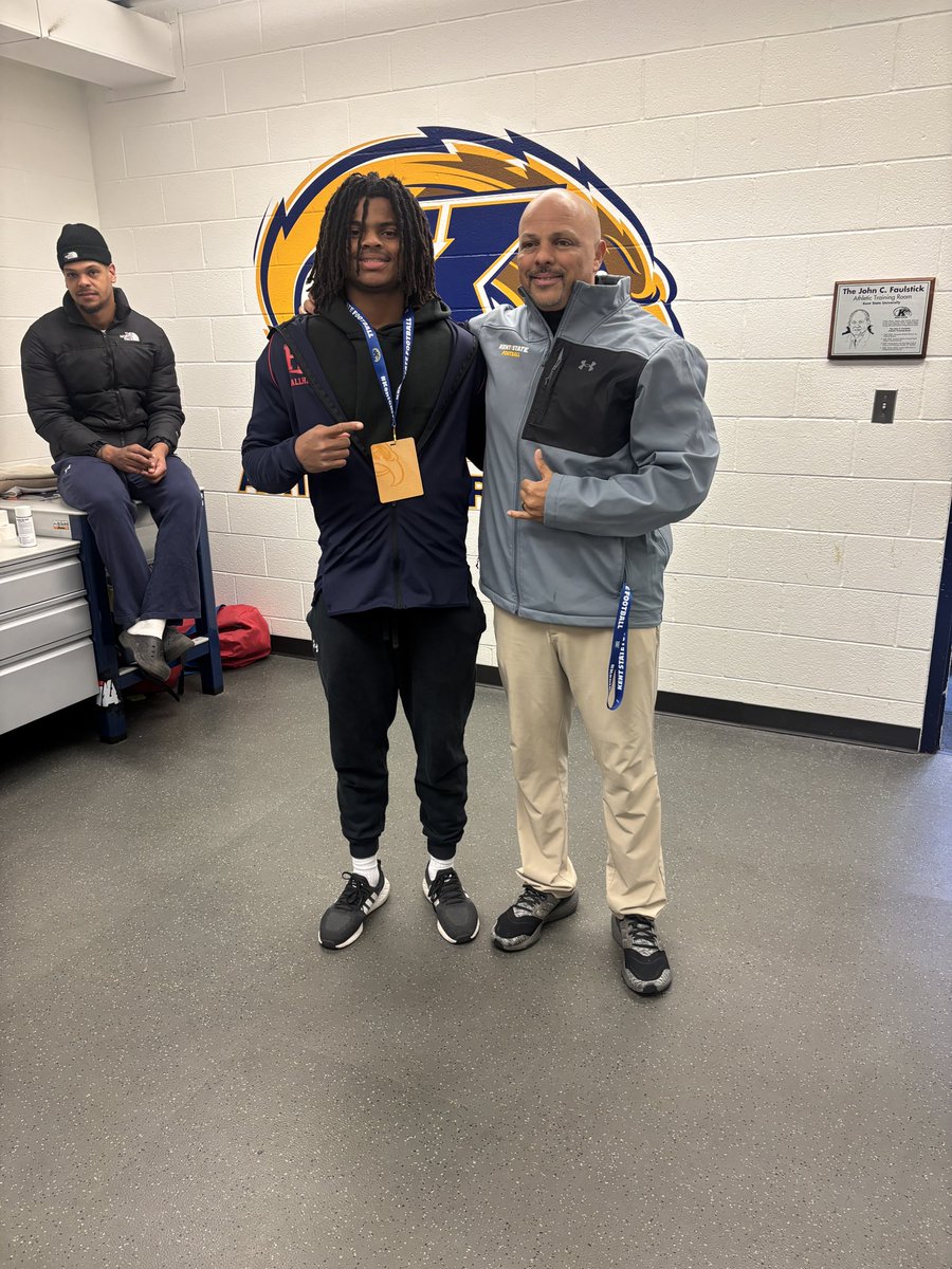 After a great conversation with head coach <a href="/CoachKenniBurns/">Kenni Burns</a> l can say that l have received my first division 1 offer by Kent state <a href="/MMrob75/">Malcolm Robinson Jr</a> <a href="/TreyKingDPP/">Trey King</a> <a href="/CoachKMorgs/">Coach Morgan</a> <a href="/CoachCherokee/">Cherokee Valeria</a> <a href="/Frank_herzog55/">Frank Herzog</a> <a href="/TreyKingDPP/">Trey King</a>