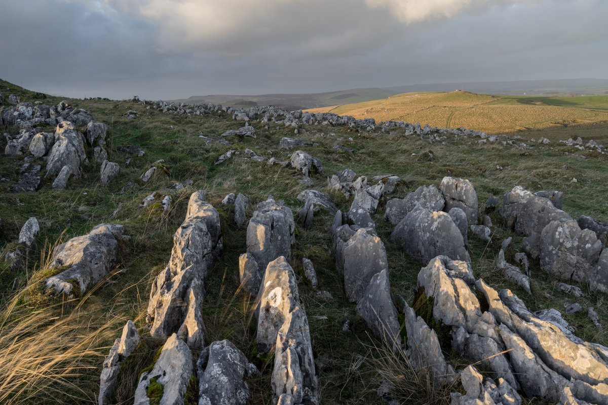 scape the crowds &amp; capture the Peak District's secret spots! Join my photography workshop on April 20th. Limited spaces! Details here: [shortened link] #PeakDistrict #Photography #Travel mailchi.mp/19b759520448/p…  #PeakDistrict #Photography"