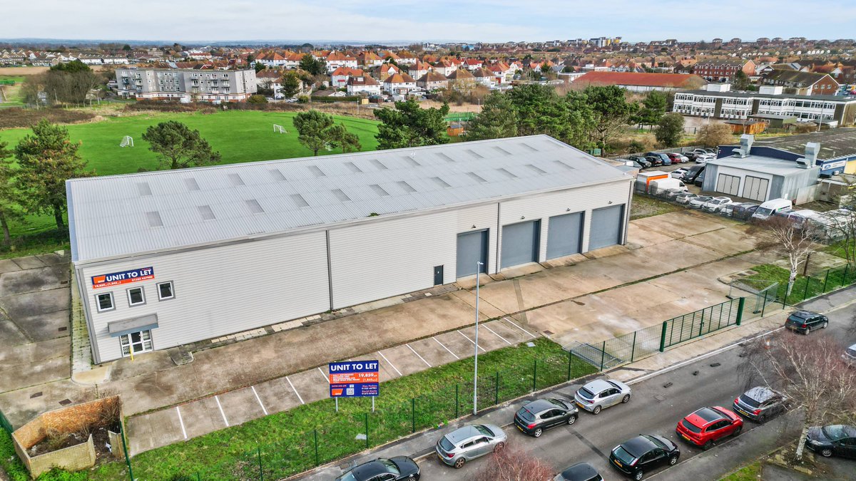 @TheBusinessMag (@thebusinessmag) on Twitter photo Prominent fitness firm signs lease for 20,000 sq ft Eastbourne site ✍🏢
@SHWProperty <a href="/Chancerygate/">Chancerygate</a> #property #realestate #commercialproperty #deals #gym #fitness #sussexnews #sussexhour #businessnews #businessintelligence
insidermedia.com/news/south-eas… Prominent fitness firm signs lease for 20,000 sq ft Eastbourne site ✍🏢
@SHWProperty <a href="/Chancerygate/">Chancerygate</a> #property #realestate #commercialproperty #deals #gym #fitness #sussexnews #sussexhour #businessnews #businessintelligence
insidermedia.com/news/south-eas…