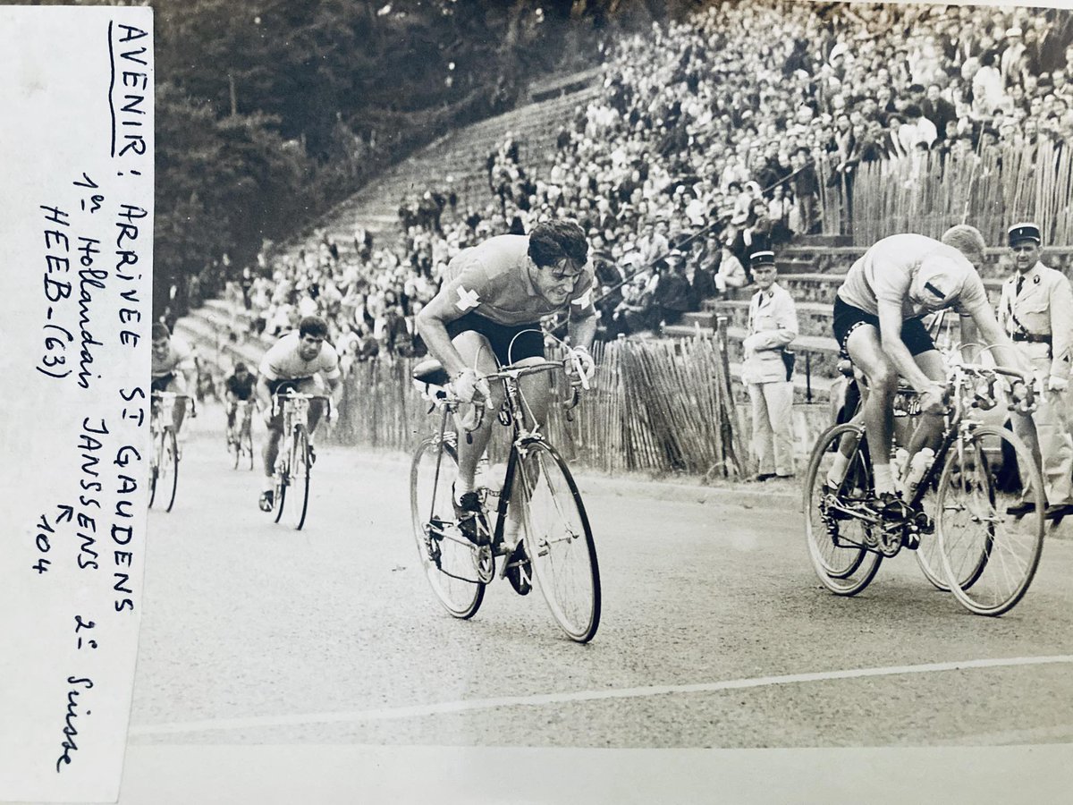 librosciclistas's tweet photo. @EqKernPharma @ini_elosegui @Kernpharma @Giant_ESP @etxeondo_ @finisher_ES llego tarde para felicitarte,pero aqui te pongo una foto de tu abuelo en el tour del porvenir 1963 https://t.co/aRZIYa23cj