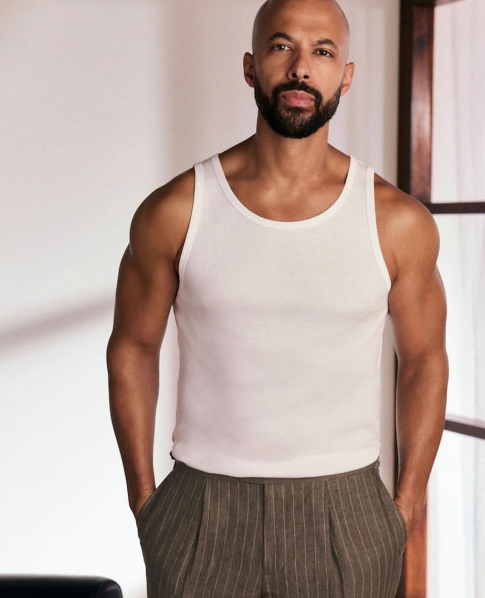 Carly Lew tweet media