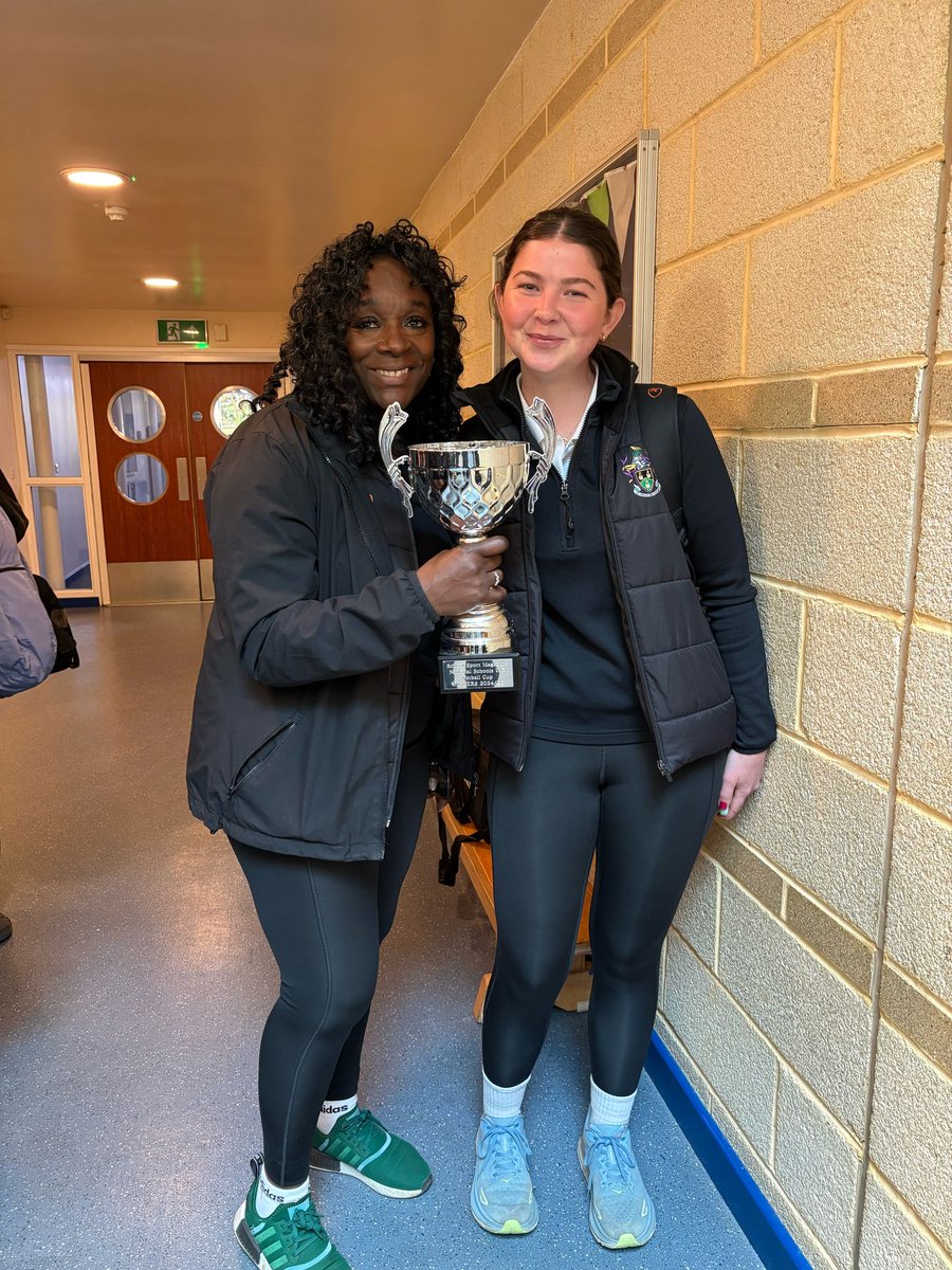 coach1lb's tweet image. I  straightend my 👑. There's nothing like some good grass roots netball to keep you #focused &amp;amp; #ready to #deliver #SLB style. 
Year 8 @schoolsportsmagazine National Champions 2025 🏆 v a talented @saddleworth_sch 3rd title this season💪🏾💚🖤