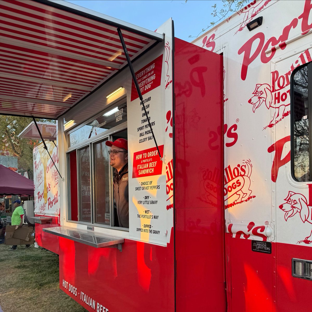 BeefBusOfficial's tweet image. Where will we be next?!

📍 3/28: @AmadioFarm, Laveen Village, AZ | 10AM–9PM
📍 3/29: Uncorked Wine Fest, Scottsdale, AZ | 5:30–10PM

Hot beef. Cold drinks. Good vibes. 😎