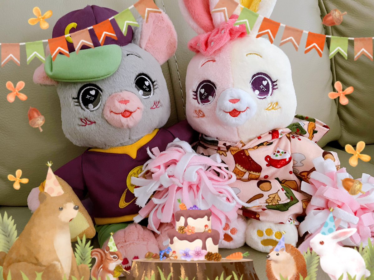 Reminding everyone that Very Huggable Softies is still open for PREORDERS! Expected to ship in May, bar delays. 

Please help share, and adopt your own 90s friend! 🥹🩷

Link in 🧵