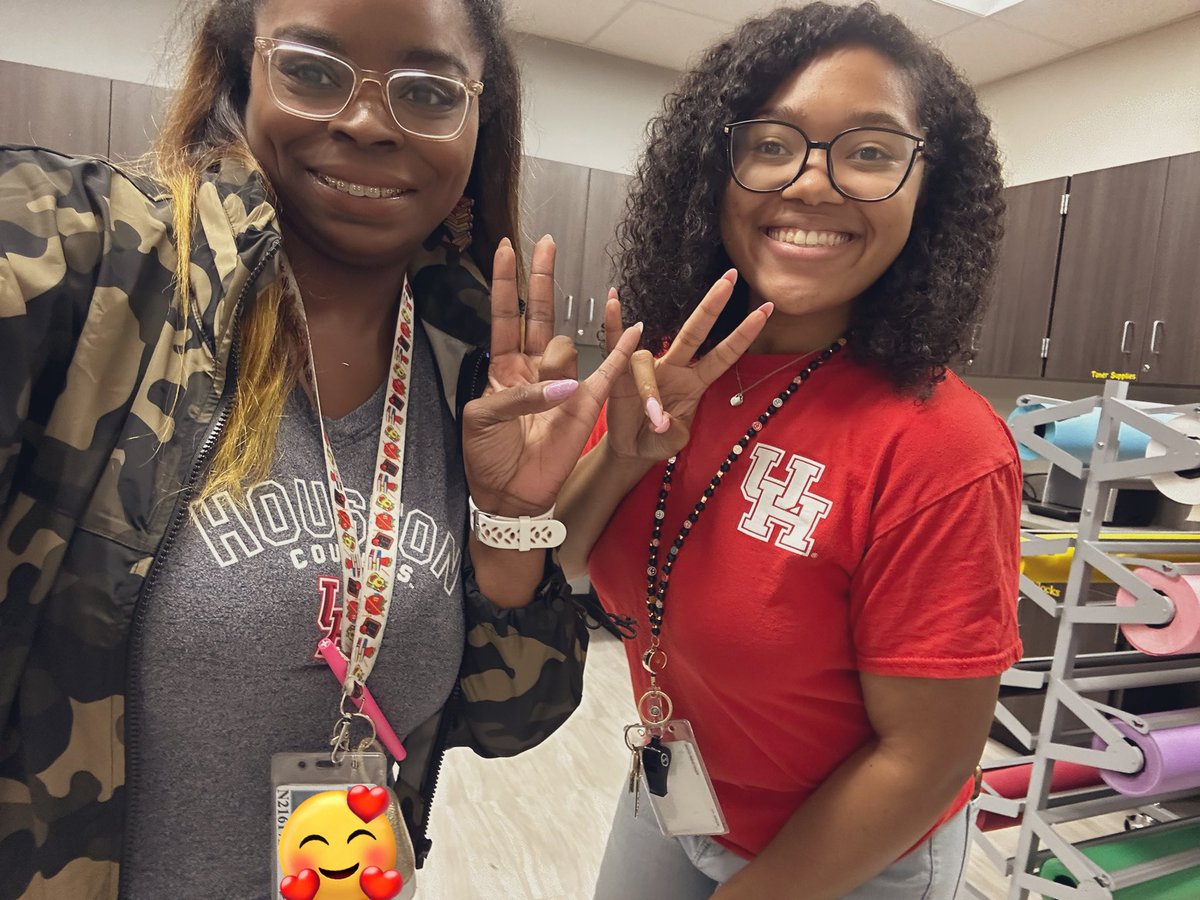 Ms. Norris tweet media