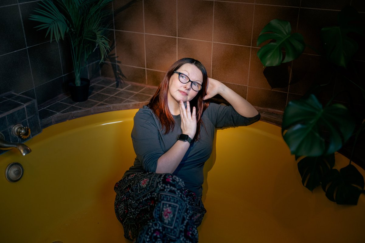 KittyCointreau's tweet photo. 26 hours to go on #Kickstarter, so trivia &amp; #bts time! The bath @RosieisaHolt bathed in &amp; I posed in while #directing (!) has also had @SELFESTEEM___ ESTEEM in it! Thanks @loc_creation 🫶🏻 Final pledges 👇🏻
https://t.co/iXMl0QTGiT
Self Esteem - The Red Bulletin by Philip Mueller https://t.co/3zBCep7BxE