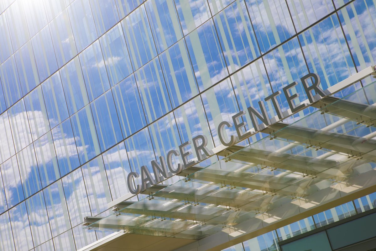 Stony Brook Medicine (@stonybrookmed) on Twitter photo <a href="/stonybrooku/">Stony Brook University</a> <a href="/sbudeptofmed/">Stony Brook Department of Medicine</a> Your investments to #StonyBrook Cancer Center enable us to recruit & retain the greatest minds for our faculty, acquire state-of-the-art tech for discovery and develop programs that will create new knowledge that helps propel #healthcare advances forward: bit.ly/4l3gKUF <a href="/stonybrooku/">Stony Brook University</a> <a href="/sbudeptofmed/">Stony Brook Department of Medicine</a> Your investments to #StonyBrook Cancer Center enable us to recruit & retain the greatest minds for our faculty, acquire state-of-the-art tech for discovery and develop programs that will create new knowledge that helps propel #healthcare advances forward: bit.ly/4l3gKUF
