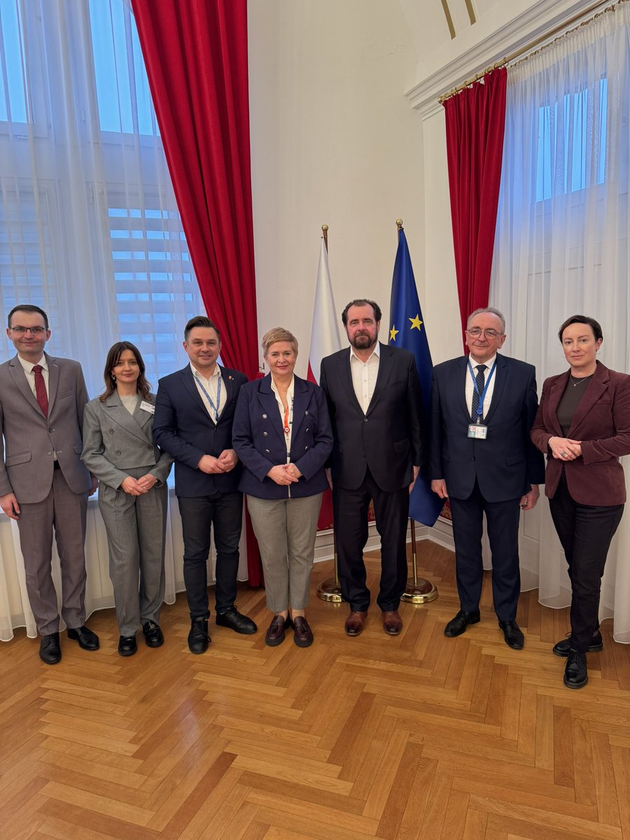 Bonjour🇵🇱🇫🇷 Z wizytą u Ambasadora Polski przy Radzie Europy, <a href="/APociej/">Aleksander Pociej</a> w Strasburgu. 
Cenna rozmowa o sytuacji politycznej w Europie. Dziękuję, Panie Ambasadorze🇪🇺