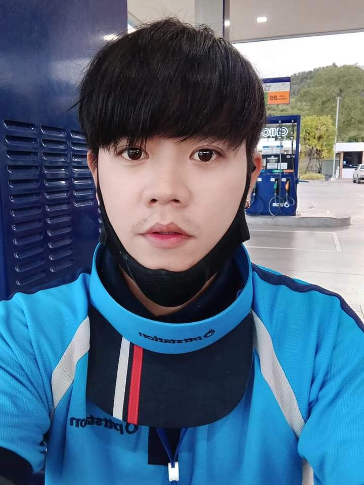 RSantisiri's tweet photo. ลองทำงานหลายๆอย่าง ได้ประการ์ณ https://t.co/cc9dwbTH5A