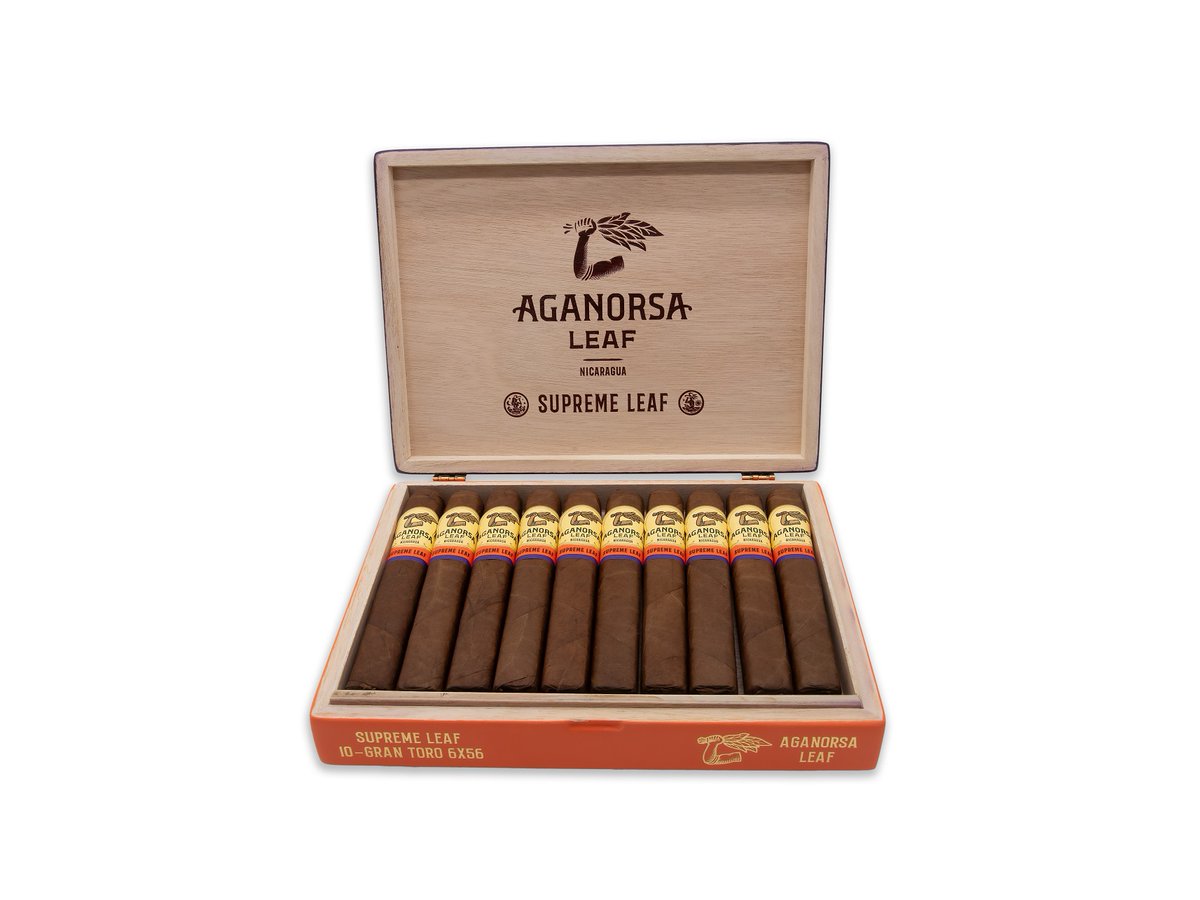 bsloungecigars's tweet photo. A new Aganorsa Supreme Leaf vitola is coming. The Gran Toro is a biggun' at 6 x 56. Debuting at #PCA2025, it should be available at retailers shortly after. What a beaut.😍
https://t.co/dmD7RIC3Ys
#cigars #cigarnews #thebslounge #aganorsa #aganorsaleaf #supremeleaf #pssita https://t.co/zkhcDE4wWf