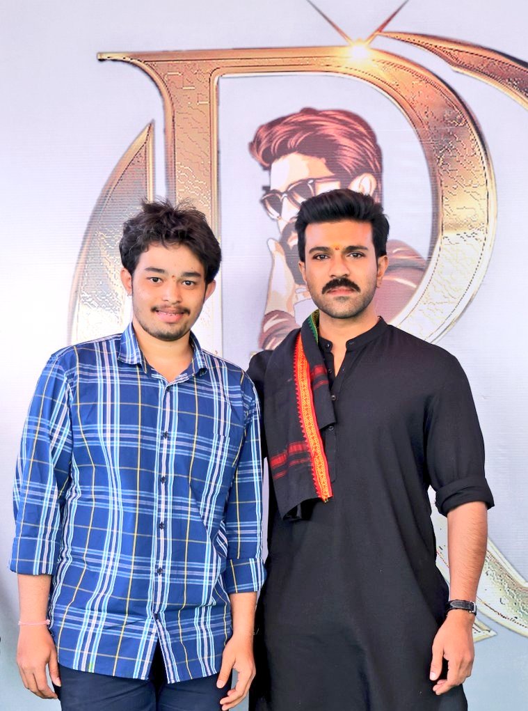 Gowtham__JSP's tweet image. HBD Chinnayya @AlwaysRamCharan ♥️

#HBDRamCharan