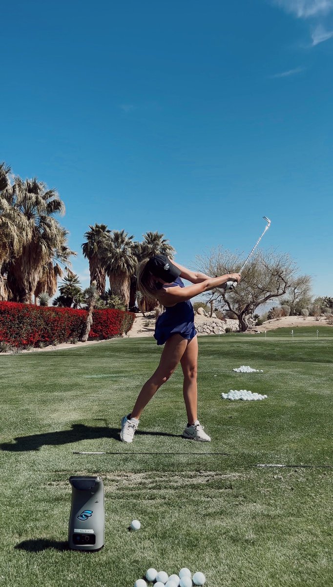 Noa_van_Beek's tweet image. Last tournament of the regular spring season is in the books. Finished Runner-Up with the team🥈and another top 15 individually finishing T11 with a course record and personal best collegiate score in the second round shooting 67 (-4)! Ready for the post season🔥 #courserecord