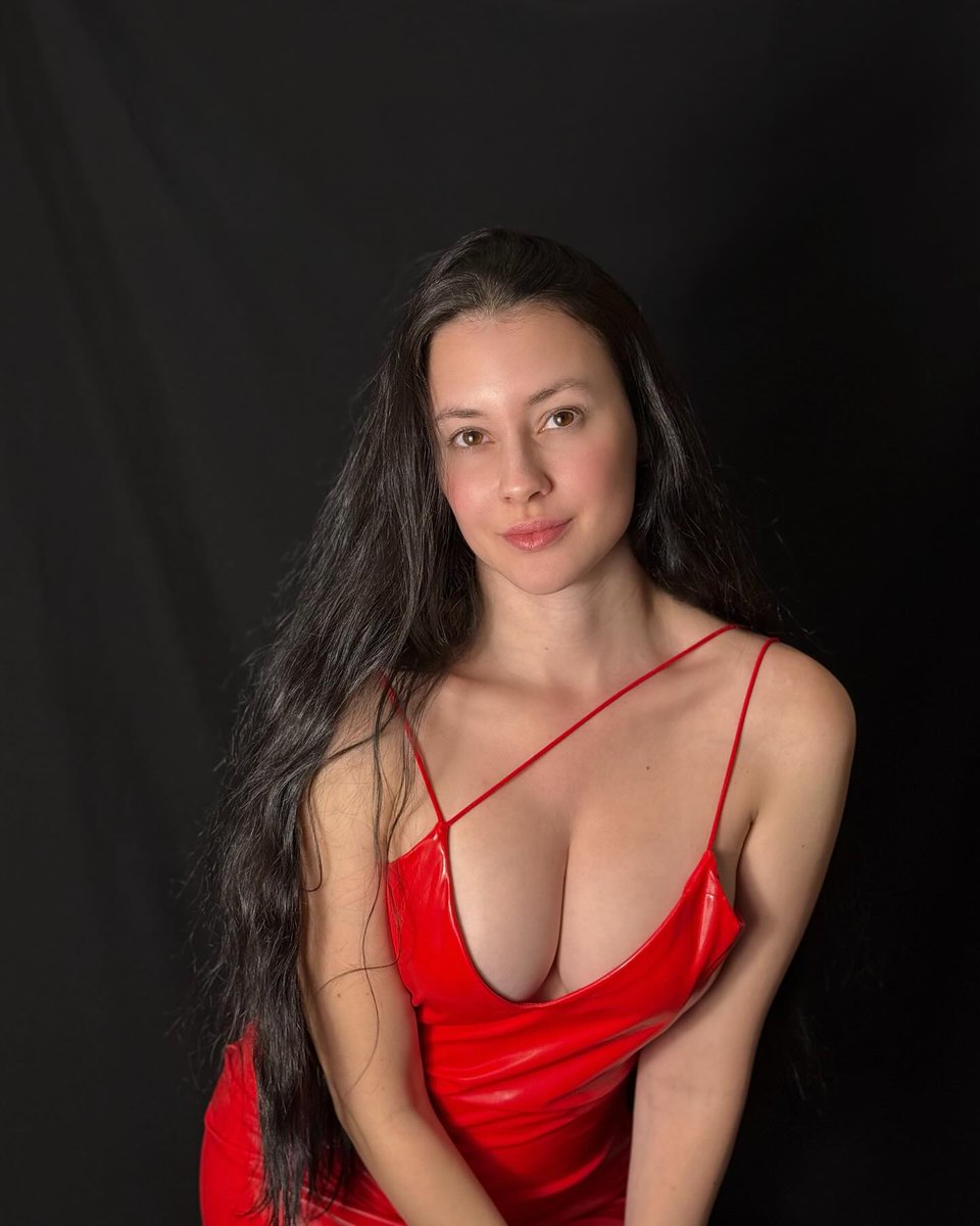 lilitgrig_'s tweet photo. не хватает только члена https://t.co/ChYsDWTDCK