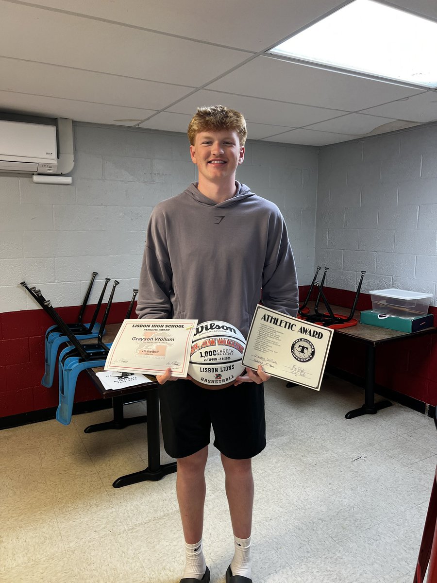 chadwollum (@chadwollum) on Twitter photo <a href="/Grayson_wollum/">Grayson Wollum</a> Go get those rings!! Proud of you and can’t wait to see the next chapter!! <a href="/KCC_MBB/">Kirkwood Men's Basketball</a> <a href="/Grayson_wollum/">Grayson Wollum</a> Go get those rings!! Proud of you and can’t wait to see the next chapter!! <a href="/KCC_MBB/">Kirkwood Men's Basketball</a>