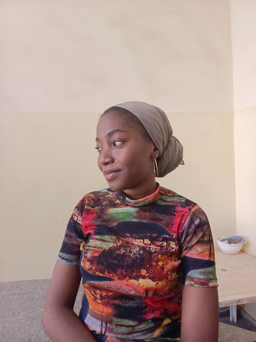 techwithol's tweet image. Re-entering the #TechTwitter sphere! 

Hi! I&apos;m Olamide aka OL, excited to connect, reconnect, and share my journey in web development, Ul design, and web3. Also actively seeking internship opportunities and open to collaborations!

 Let&apos;s be developer buddie! 🪿🫡#womanintech