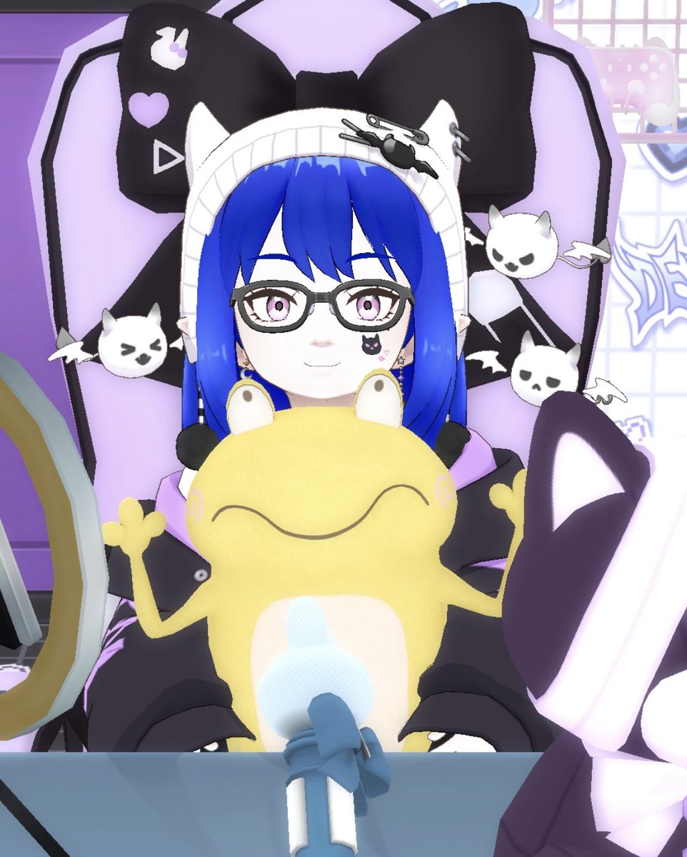 littleladyotaku's tweet photo. Isn’t he cute?
#realityapp #realityappvtuber #realityappstreaming #vtuber #envtuber #pixie #otaku #weeb #introvert #actuallyautistic #toycollector https://t.co/QCCd7wNtTn