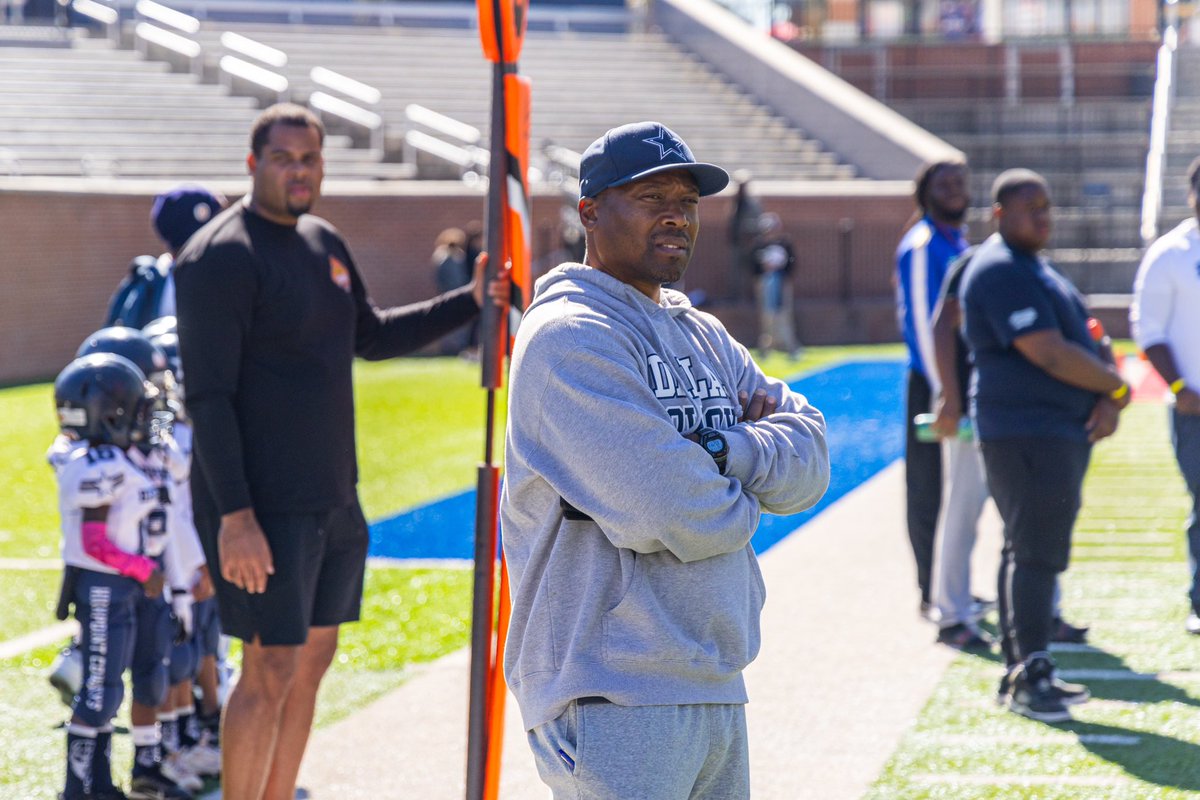 Reese's Senior Bowl (@seniorbowl) on Twitter photo Congratulations to Sherman Williams on becoming the new Head Coach at Murphy High School! Sherman is a dear friend to to Senior Bowl and has made a huge impact on the Mobile Community, specifically through youth sports. Excellent hire! Congratulations <a href="/crimsoncowboy20/">Sherman Williams</a>! Congratulations to Sherman Williams on becoming the new Head Coach at Murphy High School! Sherman is a dear friend to to Senior Bowl and has made a huge impact on the Mobile Community, specifically through youth sports. Excellent hire! Congratulations <a href="/crimsoncowboy20/">Sherman Williams</a>!