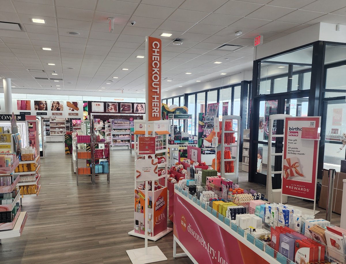 elder_jones_gc's tweet photo. Featured Project: Ulta Beauty in Laramie, WY 
This new @ultabeauty store was a welcome addition to this college town. Read more! https://t.co/TqhqjNt4QW 
#elderjones #construction #generalcontractor #GC #ULTA #UltaBeauty https://t.co/WpB9F7Exlk