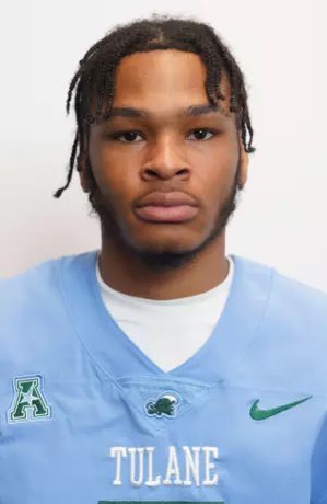 🌊Early Enrollee Spotlight🌊

Oliver Mitchell Jr. gives the WR room length and speed as he comes in from Edna Karr High School

Oliver was part of the 2024 5A State Championship team for the Cougars who finished top 25 in the country this past season

<a href="/KantguardO/">Oliver Mitchell Jr</a>

🌊🧃