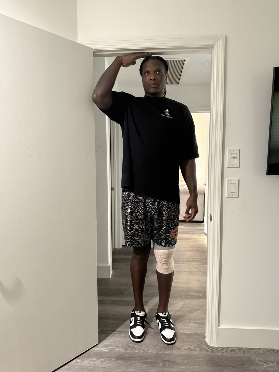 A king in search for his queen