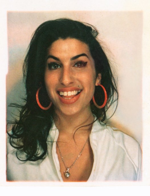 Amy Winehouse tweet media