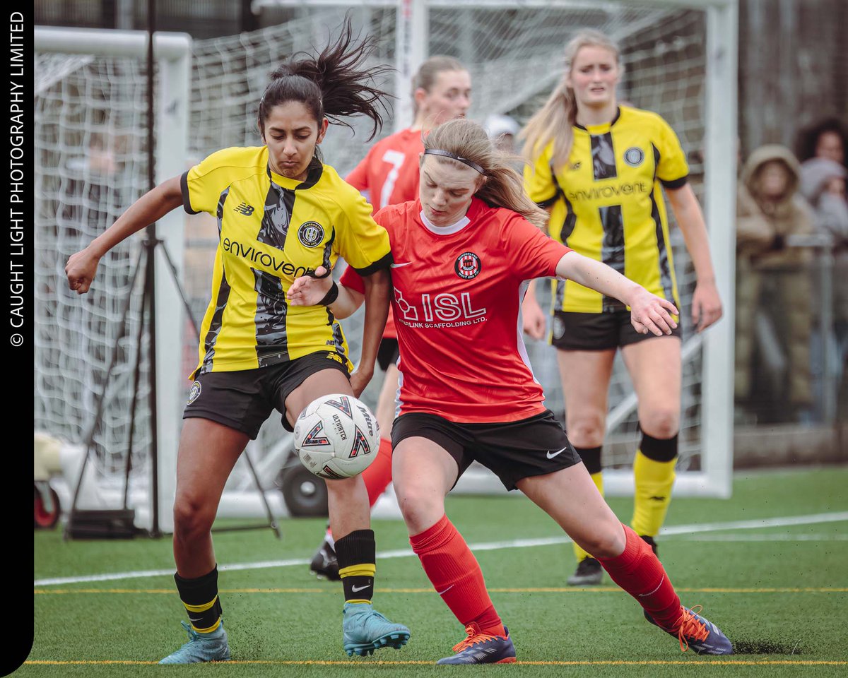 Caught Light tweet media