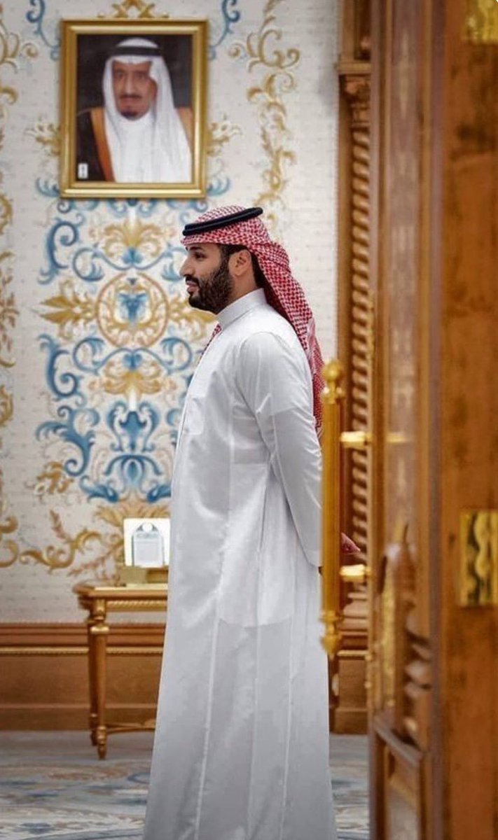 🚨#محمد_بن_سلمان صانع السلام 🇸🇦

بحنكته السياسية جعل #السعودية جسراً للحوار ووجهة للحلول، وساحةً لصناعة السلام بين الدول. من جدة إلى الرياض، المملكة تكتب التاريخ بقيادة شابة لا تعرف المستحيل..