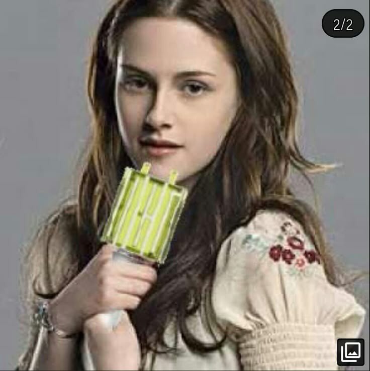 markbundudo's tweet image. corroída pelo nct ao ponto de estar lendo algo super sério porém perder todo o fio da meada pois no meio tinha o número 127....