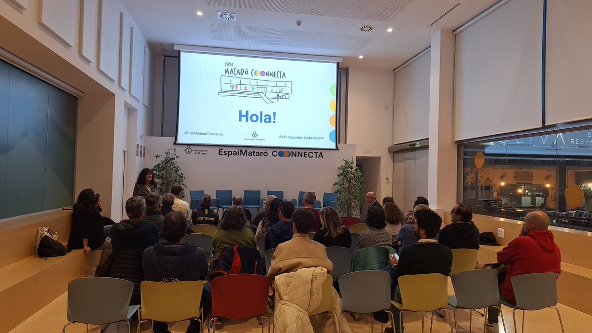 ⚽ Entitats esportives de la ciutat han assistit avui a la sessió informativa sobre violències envers infància i adolescència, en el marc de les novetats i deures envers la protecció d’infants i adolescents en l’àmbit esportiu.

🔸Protocols que es recullen a la legislació actual.