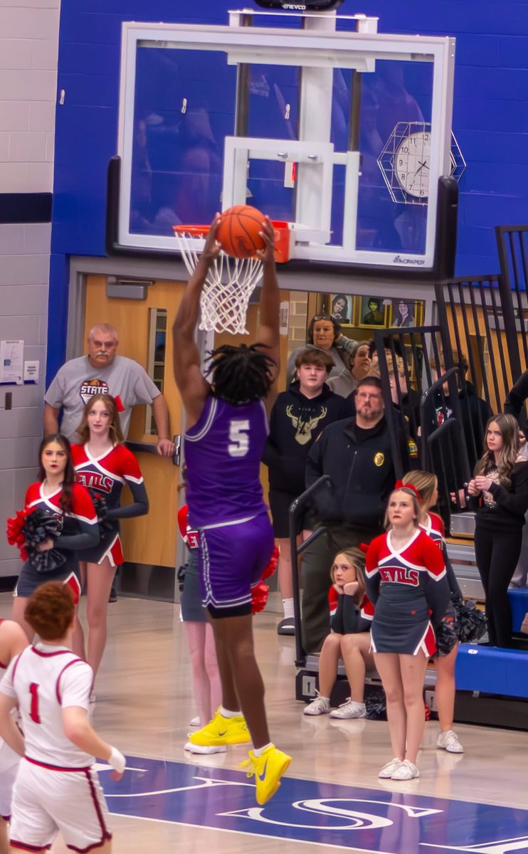 Eddewards's tweet photo. CONGRATULATIONS to Alex Reese on EARNING 1st Team All-State for the 24’-25’ season!  @TheAlexR2007 @MFHS_Riders #GoRiders https://t.co/SYclVkxHvj