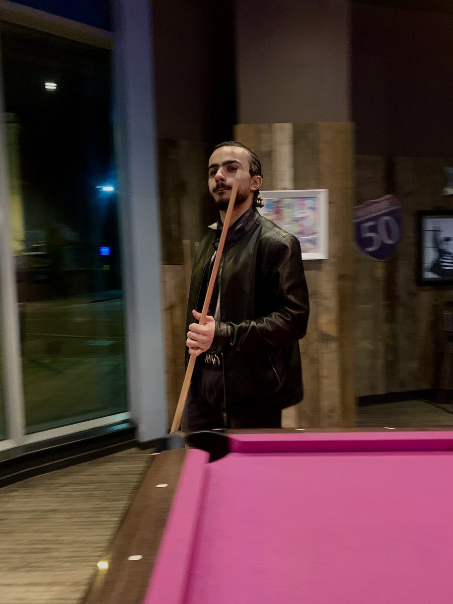 ronzonihines's tweet photo. So?

#pool #snooker #game #ronzonihines #birmingham #mysteryrecords https://t.co/fLq4QwyemA
