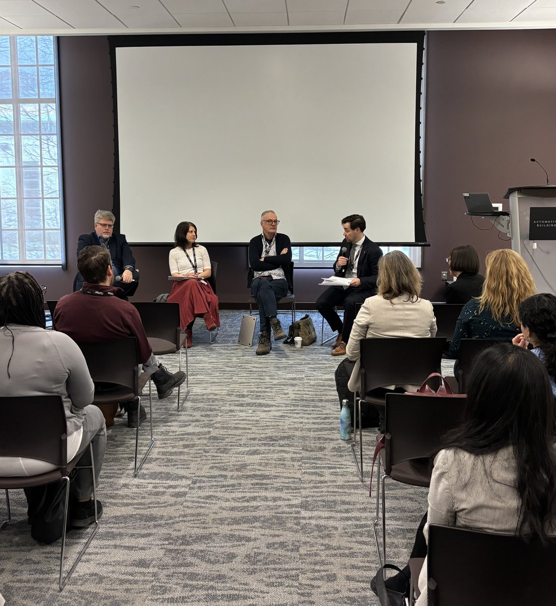 "Housing alone isn't a enough - people need integrated health services." A huge thank you to Dr. Alex Summers for leading today’s discussion on Inter-sectoral Action on Under-Housed Peoples &amp; Homelessness. Let’s continue this important work. #TOPHC2025