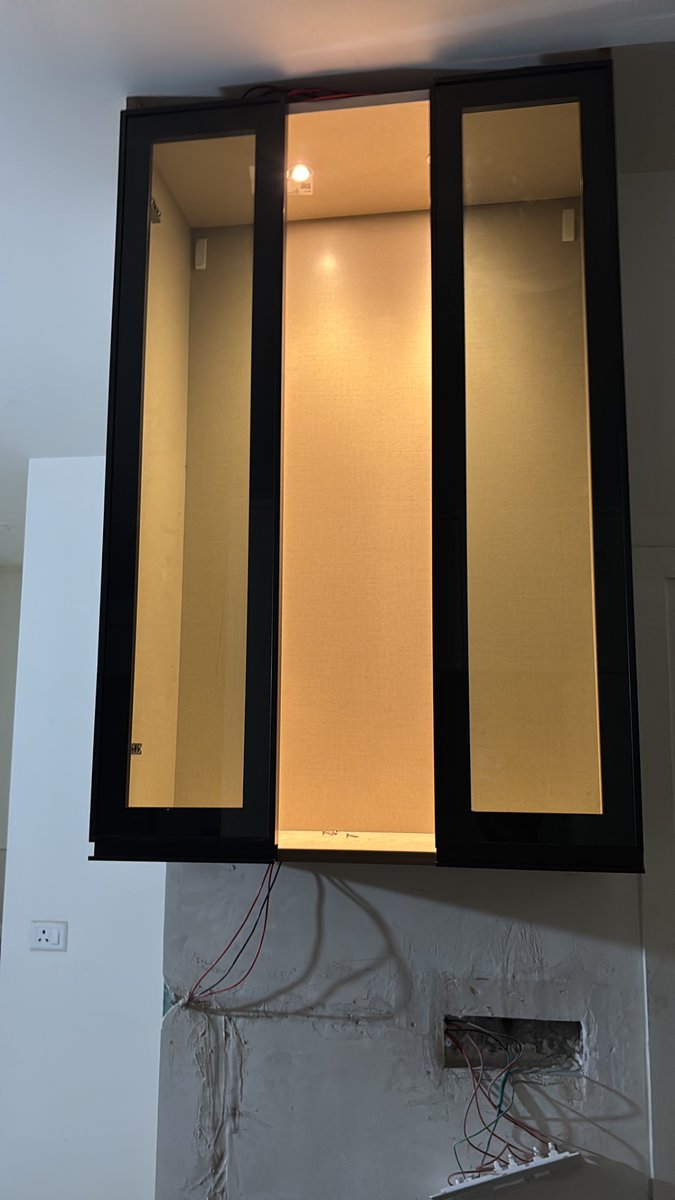 pulaksahoo94's tweet photo. 1/ Had an extremely disappointing experience with NoBroker Interiors due to their lack of professionalism, poor design execution &amp; terrible customer service. During inspection, they made a critical tile measurement error—610mm instead of the standard 600mm. https://t.co/BgisLlAJC2