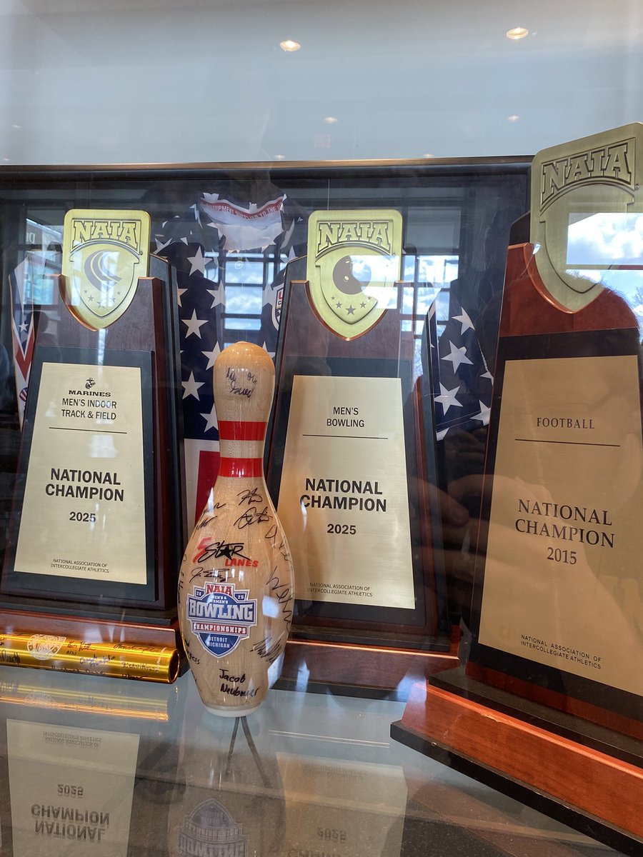 Marian Men’s Bowling celebrated their NAIA National Championship in the Hall of Champions earlier today!