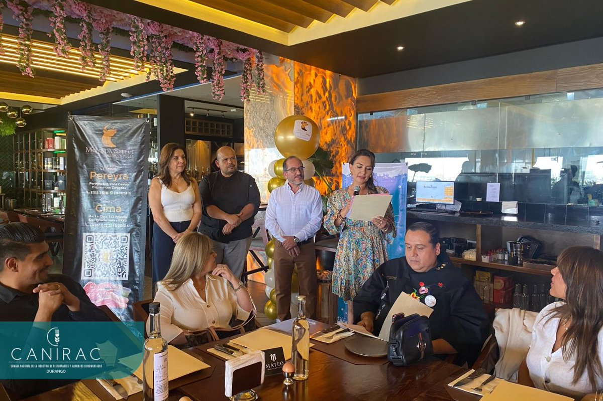 CaniracDgo's tweet image. Miranda Select Carnes Finas trae a Durango Huevo Rancho Los Pirineos , con un auténtico sabor. 
Y descubre los benéficos del huevo de libre pastoreo, al ser más nutritivo y descubre mejor calidad. 
#Dgo #Huevo #Natural #Saludable