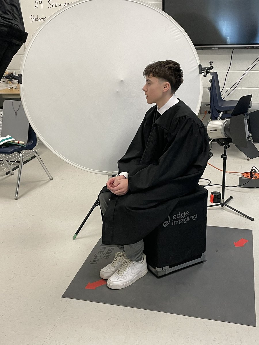Julie Ruberto (@julieruberto) on Twitter photo Exciting day <a href="/TweedsmuirS/">Tweedsmuir Public School</a>! It’s graduation picture day for our grade 8’s! We can’t wait to see this year’s class composite! Go Tiger Nation! Such an incredible group of Ss! Exciting day <a href="/TweedsmuirS/">Tweedsmuir Public School</a>! It’s graduation picture day for our grade 8’s! We can’t wait to see this year’s class composite! Go Tiger Nation! Such an incredible group of Ss!