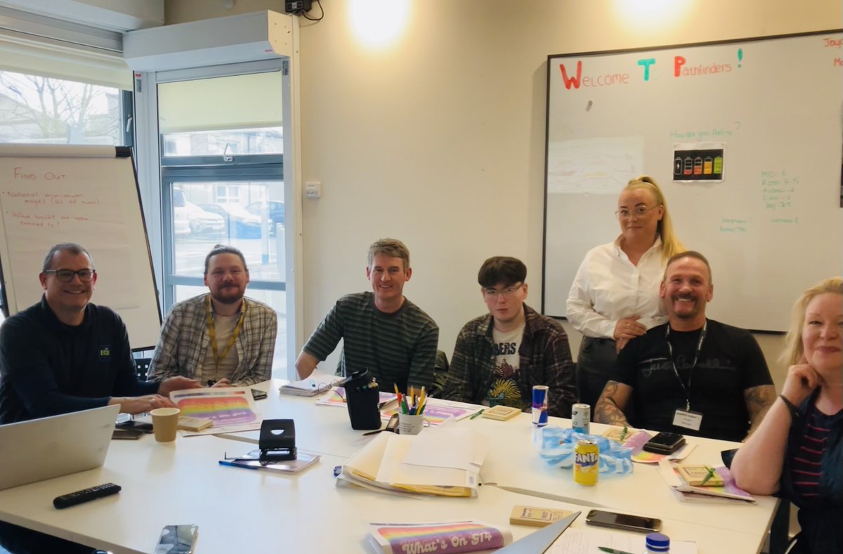 Pathfinder team met with Neil from <a href="/GlasgowEcoTrust/">GlasgowEcoTrust</a> to discuss the climate, considering impact on global level &amp; how we can make changes at local level and in our own lives to help reduce damage to the planet. Also discussed impact on job sector. Great session #planet #action