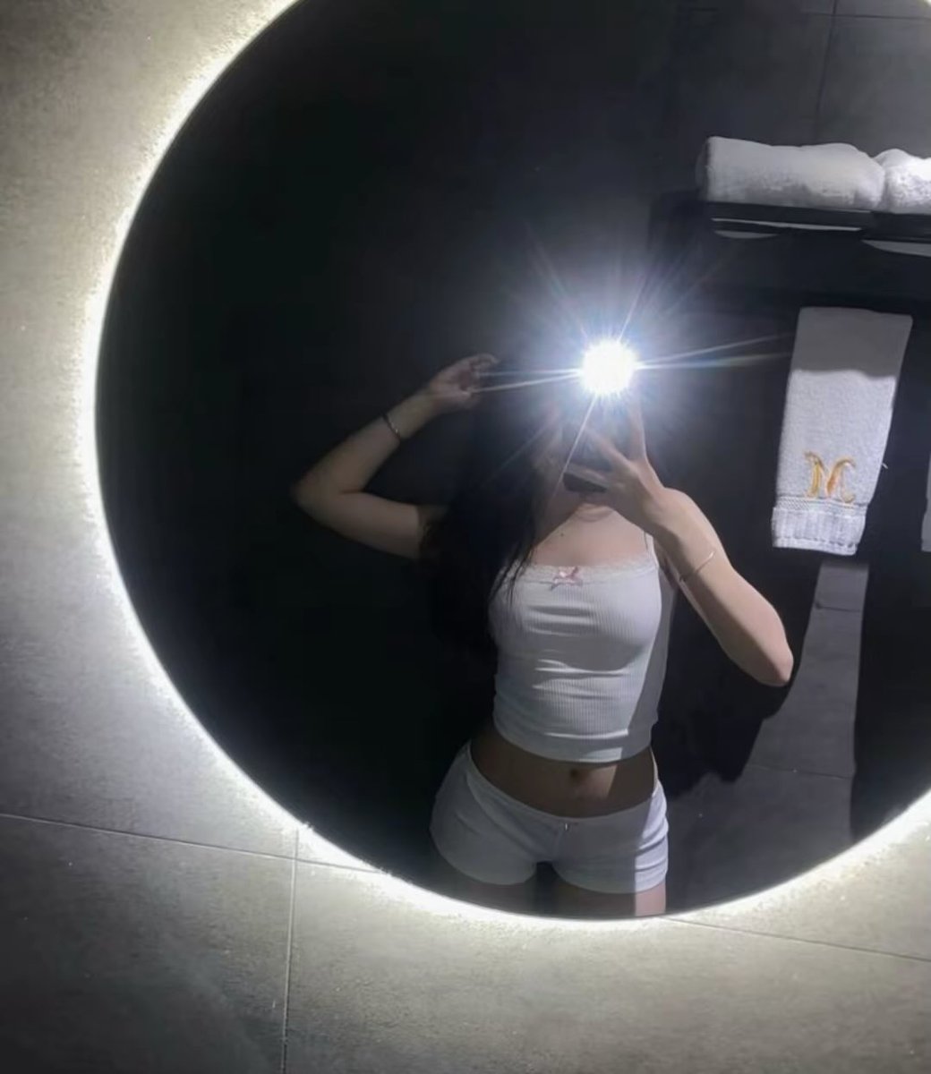 FOTO VİDEO
GÖRÜNTÜLÜ ŞOV
SESLİ SOV 
0.5.5.2  0.4.7  3.7.8.4

wa.me/905520473784