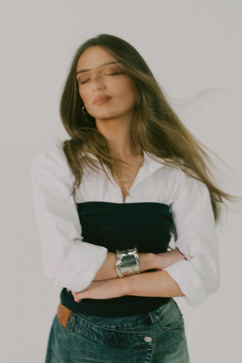 Principle sat down with TS Graye for an interview following an exclusive shoot. In our chat, the singer-songwriter talks her latest project, the importance of music channels growing up, her dream collaborations, more new music, and her unique hobby.

Read: principlemagazine.com/2025/03/26/ts-…