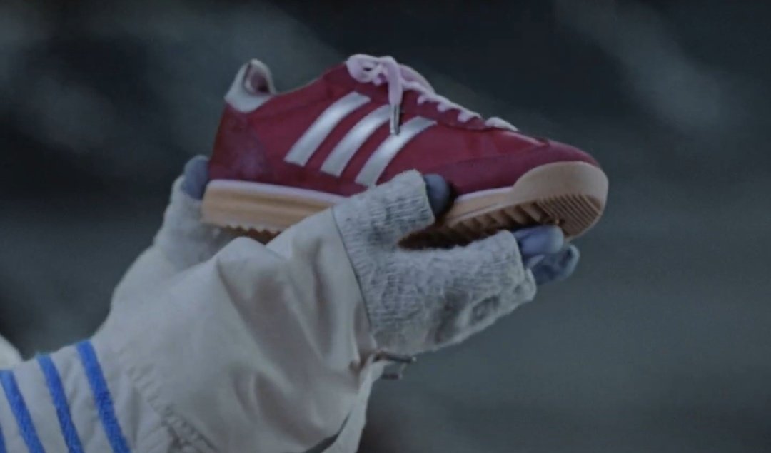 jaopotiguar's tweet photo. FINALMENTE! O tênis Space Cowboy (SL72), collab do Jão com a Adidas, chegou na loja da marca no shopping Midway Mall, em Natal.

Disponível nos tamanhos 34 ao 39. https://t.co/k0vLdf4V8h