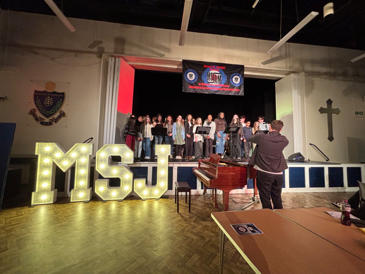 MSJBolton's tweet photo. Well done to all our fantastic musicians from every year group for their incredible performances at #MSJam! In memory of Luke Whittaker, supporting The Luke Whittaker Memorial Trust. 🎶💙 Great work from Mr Sanders & the Creative Arts team #Proud https://t.co/zywlsjEtxB