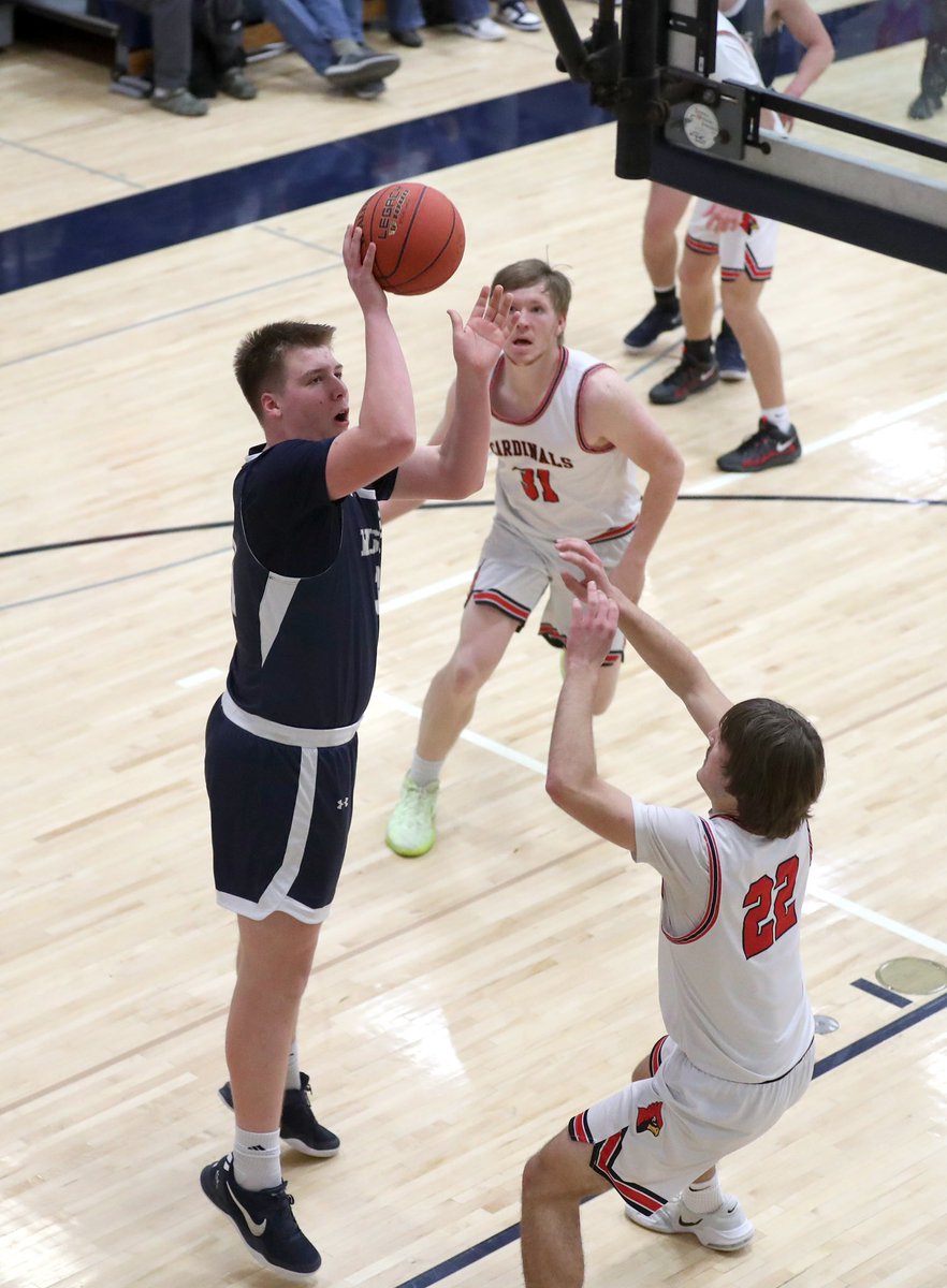JCCBoysBB's tweet photo. Big congratulations to senior @grant_freking and junior @WestonRowe7 on their All Conference selections!

Also, congrats to senior @AivenFarmer on his All Conference Honorable Mention selection. 

Well deserved honor for 3 very hard working guys! 

Congrats, fellas! https://t.co/Ld2wLSfCCh