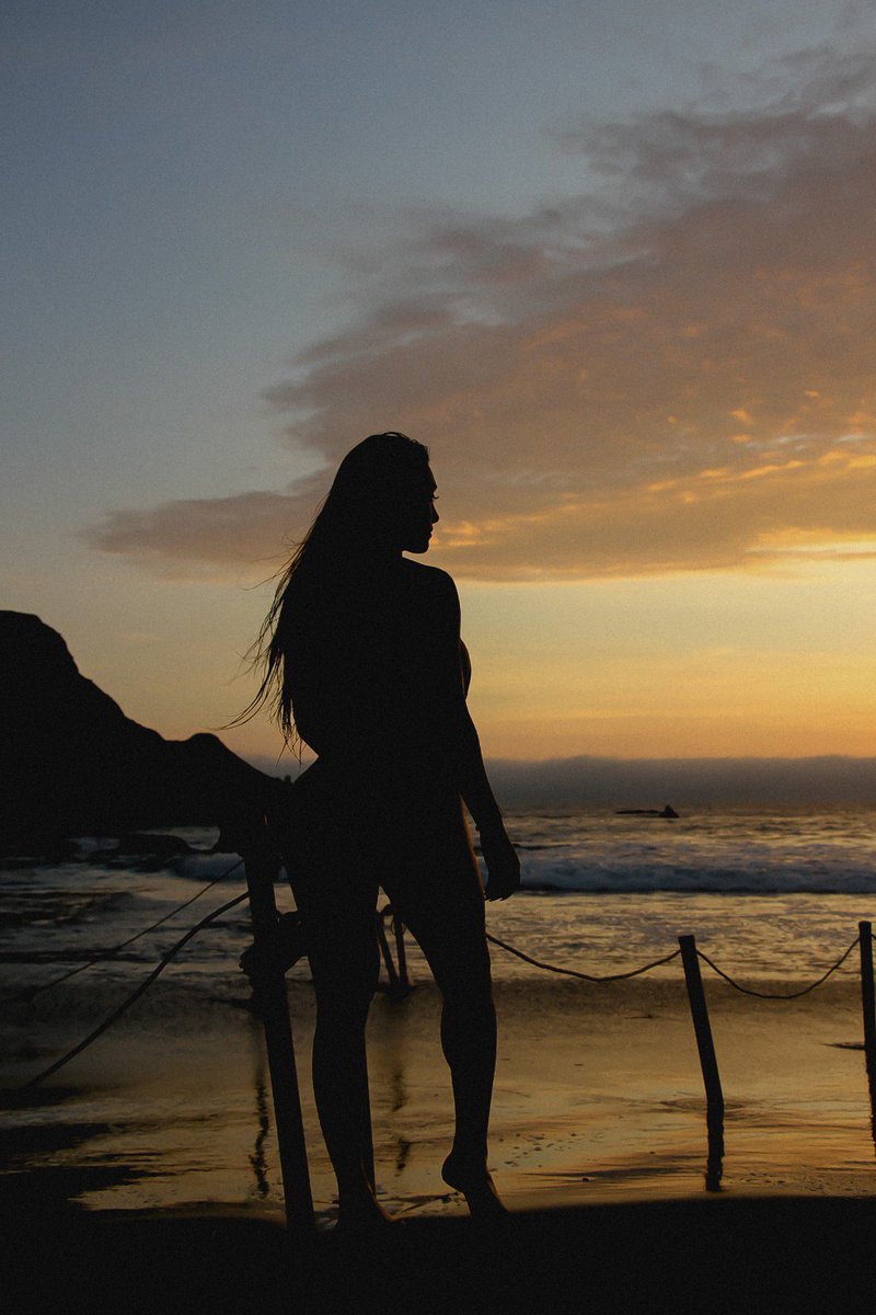 SthephanieVentu's tweet photo. ✨ Brisa, arena y yo… ¿qué más se puede pedir? ☀️🌊 #BeachVibes #SantaMaria #SunsetLover #FotoDelDía #ModelLife #PlayaPeru #GoldenHour #SeaBreeze #OceanView #BeachBabe #SolYArena https://t.co/Jo6Dg60ODW