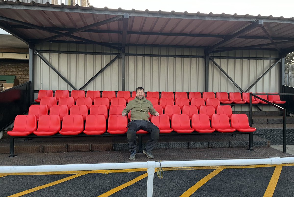 AppFrodFc's tweet image. Stand Renovation 🛠️🏟️

We are delighted to show you our refurbished stand. Thanks to Nick at Godley Engineering and a huge thanks to Stu East for all of his hard work completing the renovation 👏

UTS 🔴⚫️