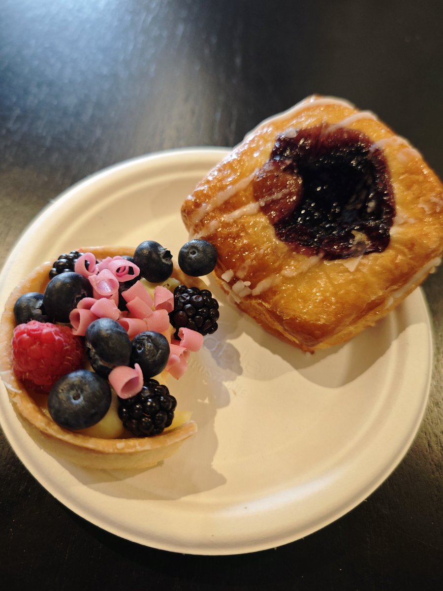 Getting some fruit and not getting scurvy😁 #mvpbuzz <a href="/MVPAward/">Microsoft MVP Communities</a>