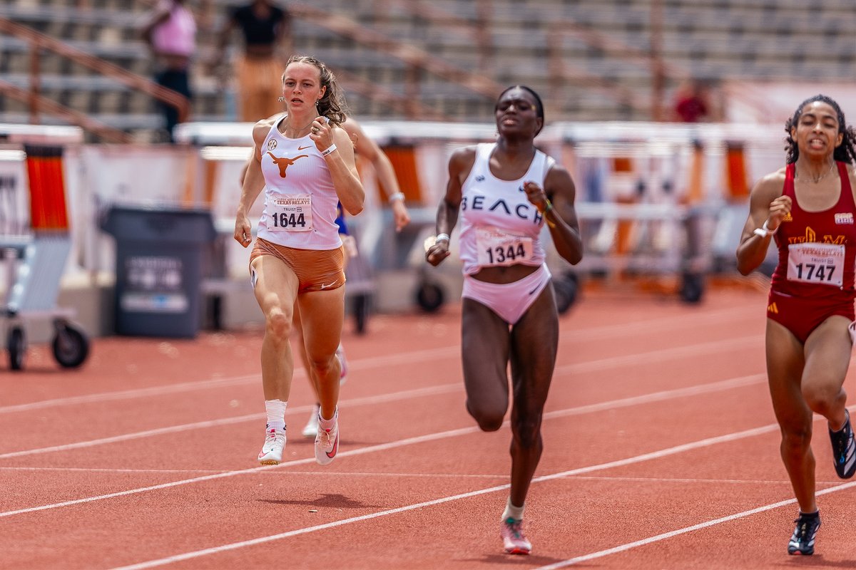 TexasTFXC's tweet photo. heptathlon 200m 🤘

3. Meagan Humphries - 24.70 
10. Tabea Eitel - 25.69 

#FloKnows x #HookEm https://t.co/x8DKnJu9IT