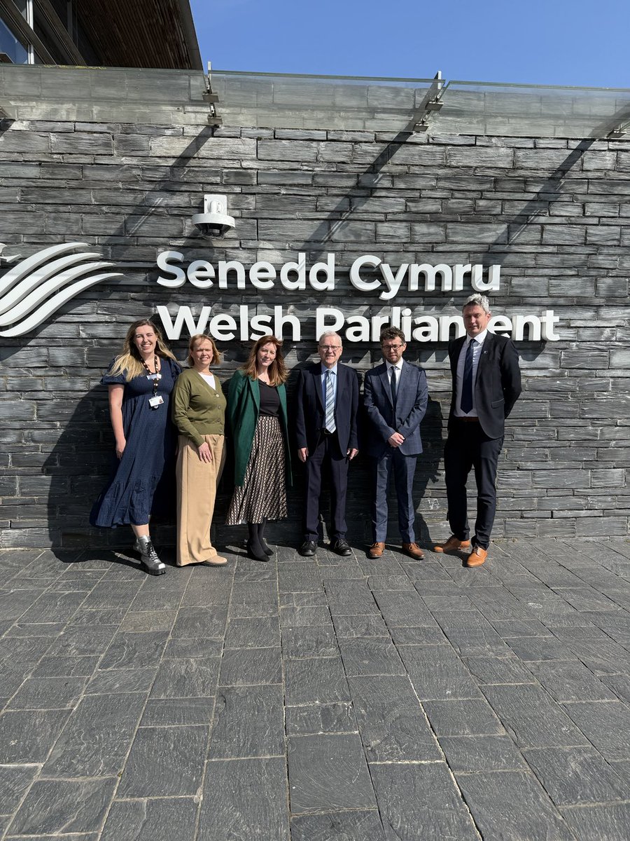Richard Evans (@richardoevans) on Twitter photo At <a href="/SeneddWales/">Welsh Parliament</a> today with <a href="/lowrihafpuw/">Lowri Puw</a> <a href="/LizHallett3/">Liz Hallett</a> <a href="/PharmHelenD/">Helen Davies</a> Iwan Hughes <a href="/AlwynFortune/">Alwyn Fortune</a> <a href="/RPS_Wales/">Royal Pharmaceutical Society Wales 🏴</a> Senedd Drop-in session on Workforce Wellbeing
Yn <a href="/SeneddCymru/">Senedd Cymru</a> gyda Lowri,
Liz, Helen, Helen, Iwan ac Alwyn heddi At <a href="/SeneddWales/">Welsh Parliament</a> today with <a href="/lowrihafpuw/">Lowri Puw</a> <a href="/LizHallett3/">Liz Hallett</a> <a href="/PharmHelenD/">Helen Davies</a> Iwan Hughes <a href="/AlwynFortune/">Alwyn Fortune</a> <a href="/RPS_Wales/">Royal Pharmaceutical Society Wales 🏴</a> Senedd Drop-in session on Workforce Wellbeing
Yn <a href="/SeneddCymru/">Senedd Cymru</a> gyda Lowri,
Liz, Helen, Helen, Iwan ac Alwyn heddi