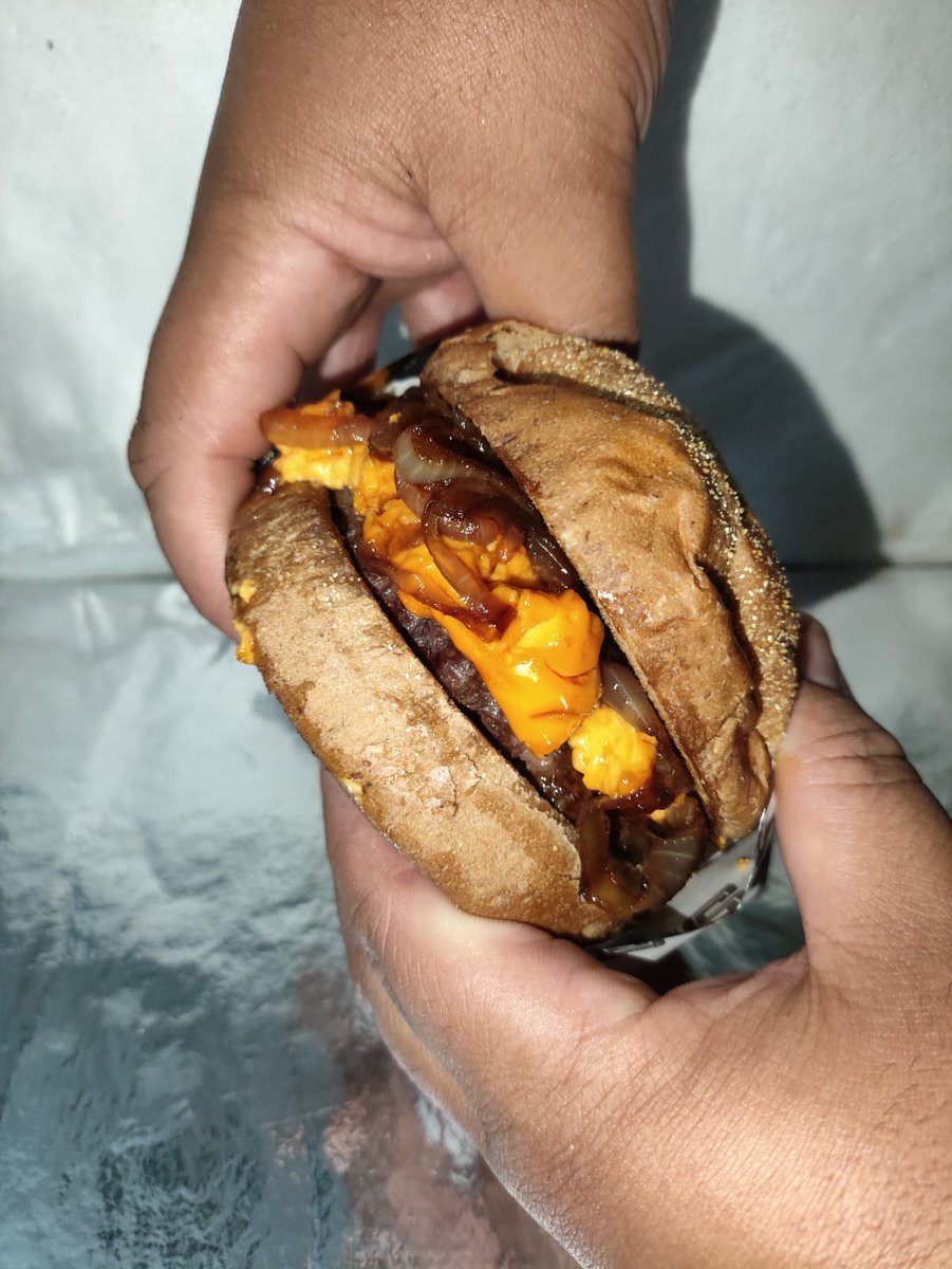 yanlopes2097's tweet photo. Taxa grátis + Batata grátis + 10% de desconto no 1° pedido.... Quer mais? 😱😱

Acesse ao link e peça o seu, confira: 
https://t.co/hhOf4eh9M2 https://t.co/PMcdFvZO5s