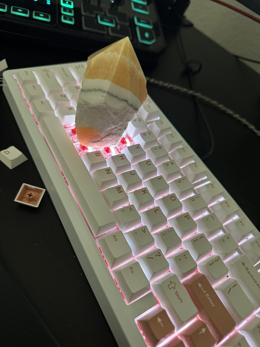 Me not knowing how to set up a macro to press one button.